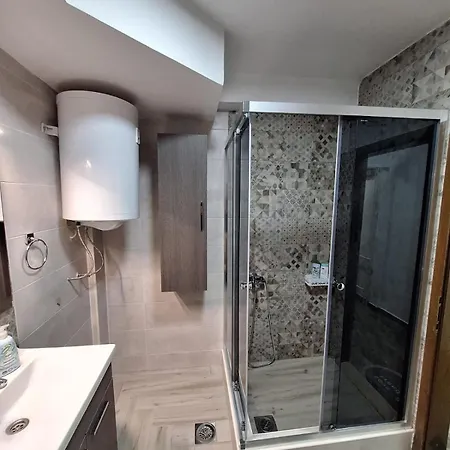 Franc Apartment